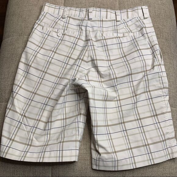 Nike Plaid Golf Short Size 30 - Picture 1 of 6